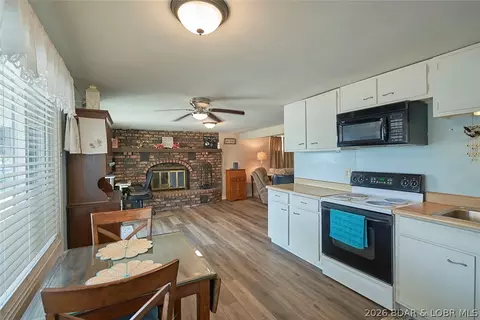 Kitchen - 276 Paradise Acres Rd, Edwards, MO 65326 photo 1 of 3