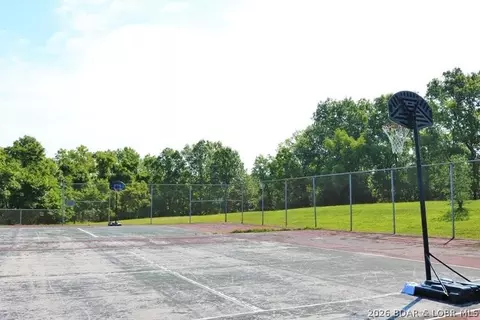 933 Round Table Dr, Camdenton, MO 65020 photo 14