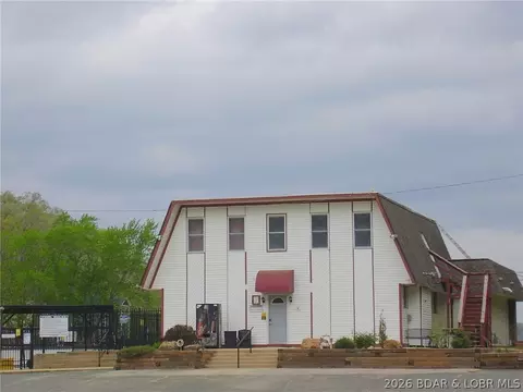 933 Round Table Dr, Camdenton, MO 65020 photo 5