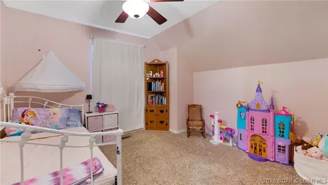 Bedroom - 1114 Oak Rd, Osage Beach, MO 65065 photo 3 of 4