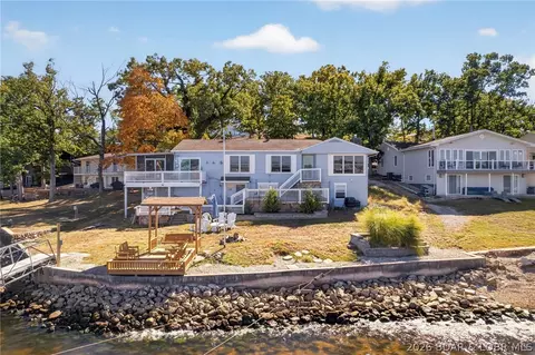 152 Scenic Cir, Sunrise Beach, MO 65079