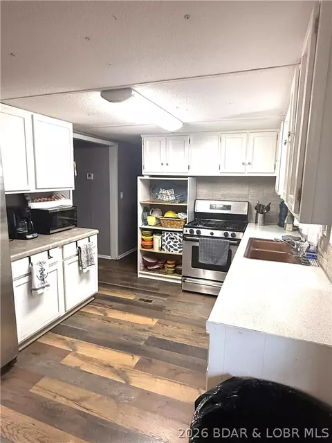 Kitchen - 33766 Ivy Bend Rd, Stover, MO 65078 photo 3 of 3