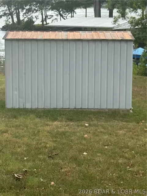 Exterior - 33766 Ivy Bend Rd, Stover, MO 65078 photo 3 of 6