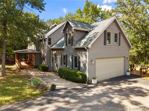 315 Country Ridge Dr, Camdenton, MO 65020