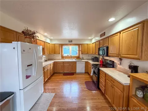 Kitchen - 15029 Hwy N, Stover, MO 65078 photo 2 of 3