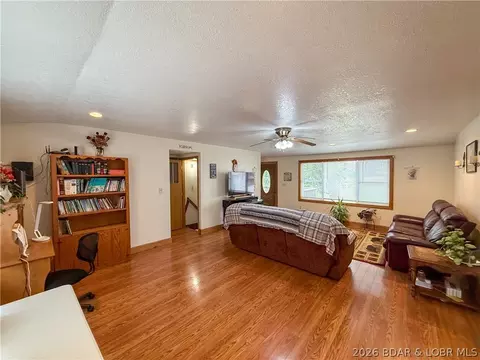 Living - 15029 Hwy N, Stover, MO 65078 photo 2 of 4