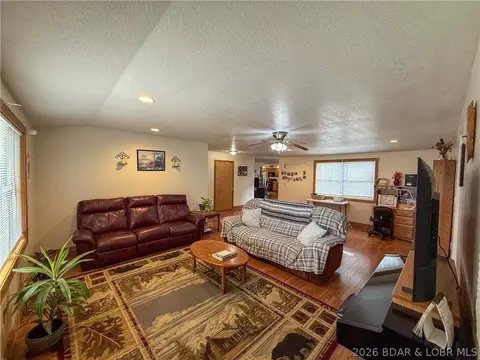 Living - 15029 Hwy N, Stover, MO 65078 photo 3 of 4