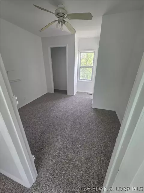 Bedroom - 3081 Pine Cove Rd, Edwards, MO 65326 photo 1 of 3