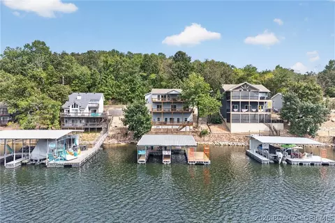 32671 Crescent Dr, Gravois Mills, MO 65037
