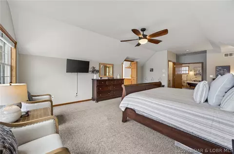 Bedroom - 6 Aces Dr, Edwards, MO 65326 photo 7 of 10