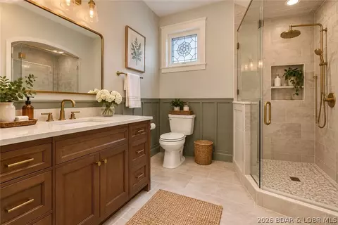 Bath - 601 E Newton St, Eldon, MO 65026 photo 5 of 8