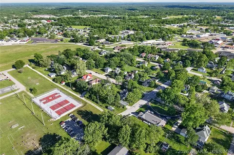 View/Area - 601 E Newton St, Eldon, MO 65026 photo 1 of 2