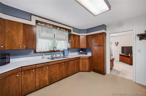 Kitchen - 601 E Newton St, Eldon, MO 65026 photo 2 of 4