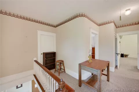 Entry Way - 601 E Newton St, Eldon, MO 65026 photo 3 of 5