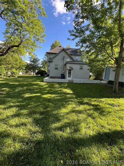 Exterior - 601 E Newton St, Eldon, MO 65026 photo 20 of 23