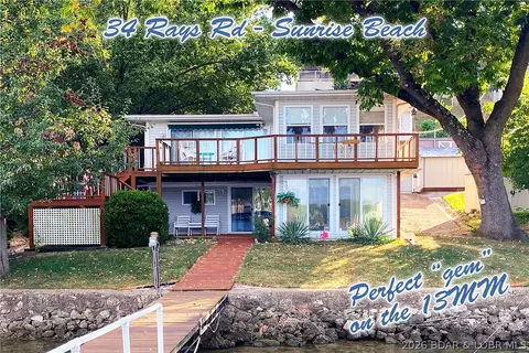 34 Rays Rd, Sunrise Beach, MO 65079