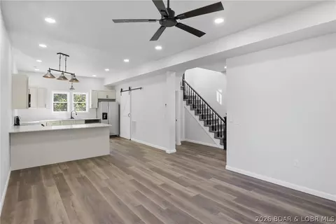 Entry Way - 116 Oak St, Eldon, MO 65026 photo 1 of 5