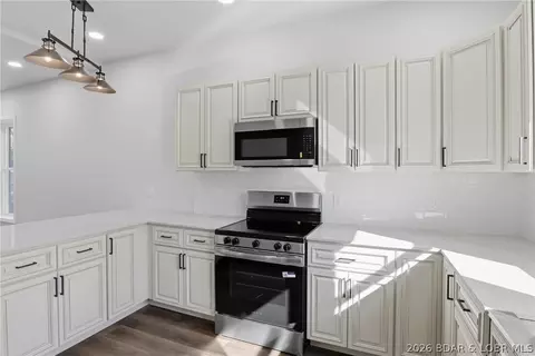 Kitchen - 116 Oak St, Eldon, MO 65026 photo 2 of 2