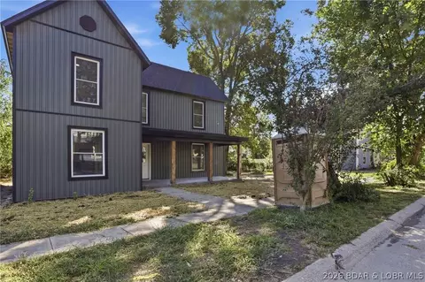 Exterior - 116 Oak St, Eldon, MO 65026 photo 4 of 7