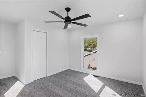 Bedroom - 116 Oak St, Eldon, MO 65026 photo 2 of 4