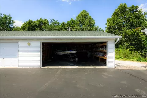 Exterior - 601 Park Place Dr #1A, Kaiser, MO 65047 photo 10 of 18