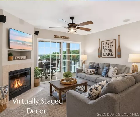 315 Highland Shores Dr #4F, Lake Ozark, MO 65049