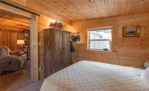 Bedroom - 81 Meadowlark Rd, Brumley, MO 65017 photo 4 of 5