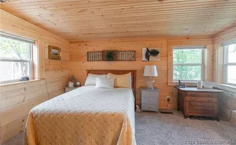 Bedroom - 81 Meadowlark Rd, Brumley, MO 65017 photo 3 of 5