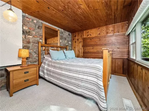 Bedroom - 155 Seclusion Dr, Camdenton, MO 65020 photo 4 of 5