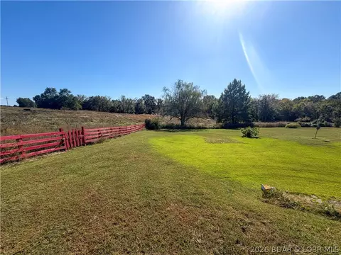 Exterior - 14077 Hwy D, Versailles, MO 65084 photo 5 of 6