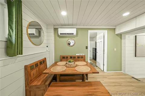 Dining - 30822 Windy Ln, Rocky Mount, MO 65072 photo 2 of 5