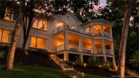 138 Cordoba Pt, Sunrise Beach, MO 65079