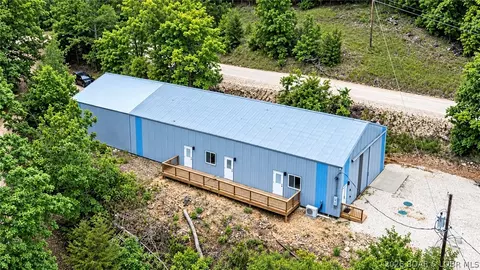 33035 Green Hills Rd, Gravois Mills, MO 65037