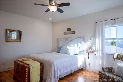 Bedroom - 367 Hwy Mm, Eldon, MO 65026 photo 2 of 5