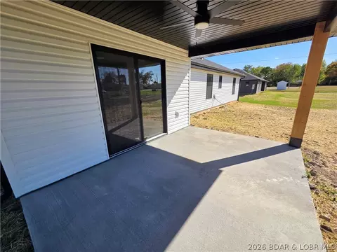 Exterior - 1013 Colorado Ave, Eldon, MO 65026 photo 2 of 4