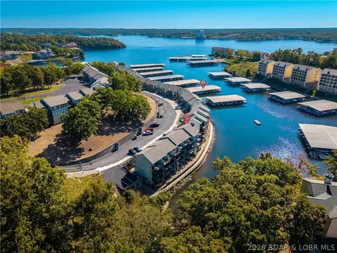 149 Southwood Shores Pl #3A, Lake Ozark, MO 65049