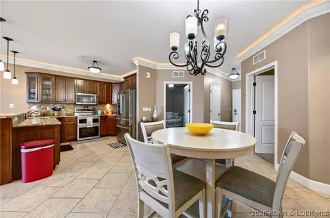 Dining - 100 Trinity Pointe Dr #1N, Camdenton, MO 65020 photo 2 of 4