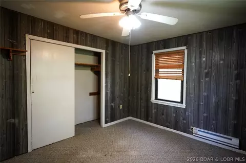 Bedroom - 4 Kings Bluff Dr, Eugene, MO 65032 photo 2 of 4
