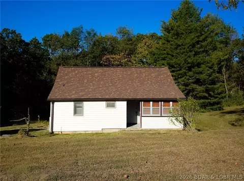 Exterior - 4 Kings Bluff Dr, Eugene, MO 65032 photo 4 of 6