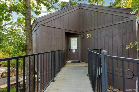 61 Tree Top Ln #51, Four Seasons, MO 65049