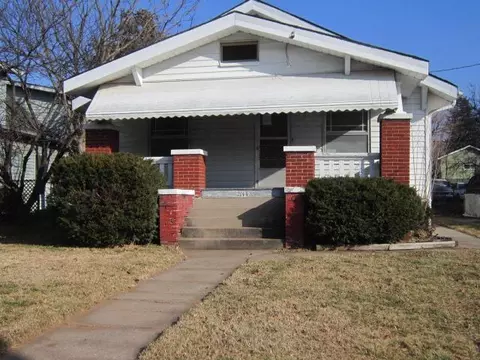 2144 N Broadway Ave, Springfield, MO 65803 photo 1