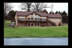 1910 E 520th Rd, Bolivar, MO 65613 photo 1