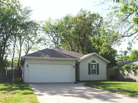 2015 N Fairway Ave, Springfield, MO 65803 photo 1