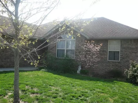 988 W Glen Oaks Dr, Nixa, MO 65714 photo 1