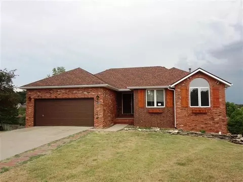 5125 S Forest Ct, Springfield, MO 65810 photo 1
