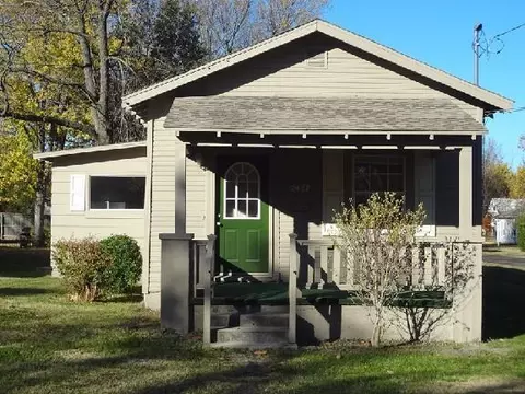 2457 N Lyon Ave, Springfield, MO 65803 photo 1