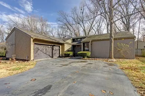 914 S John Ave, Springfield, MO 65802 photo 1