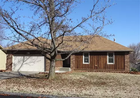 107 Raintree St, Nixa, MO 65714 photo 1