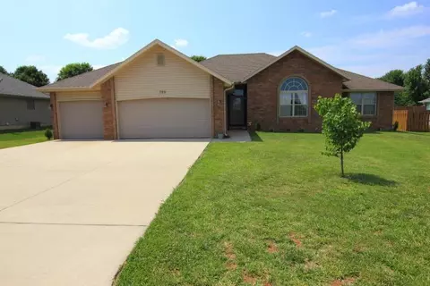 720 W Sidney St, Willard, MO 65781 photo 1