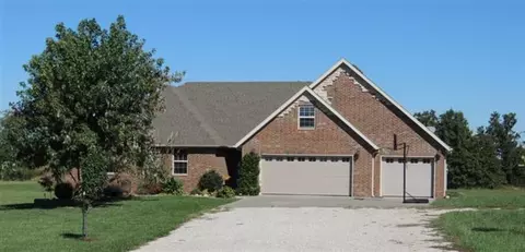 852 Grayhawk Loop, Marshfield, MO 65706 photo 1